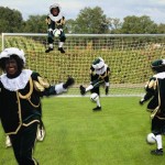 Zwarte Piet op bezoek bij VV De Rijnstreek